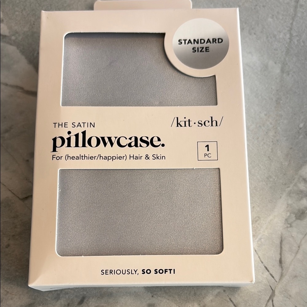 🆕Kitsch Satin Pillowcase - Silver